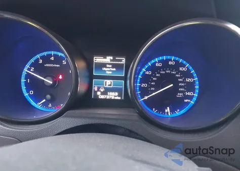 2015 Subaru Outback 2.5I Premium z USA, uszkodzony, nr VIN 4S4BSACC2F3352935